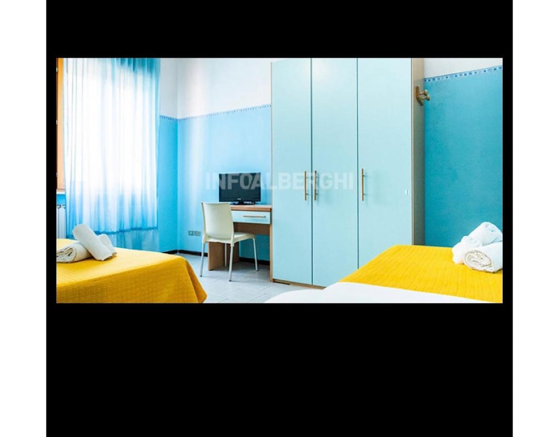 Hotel Silvana Beach Rimini Exterior foto
